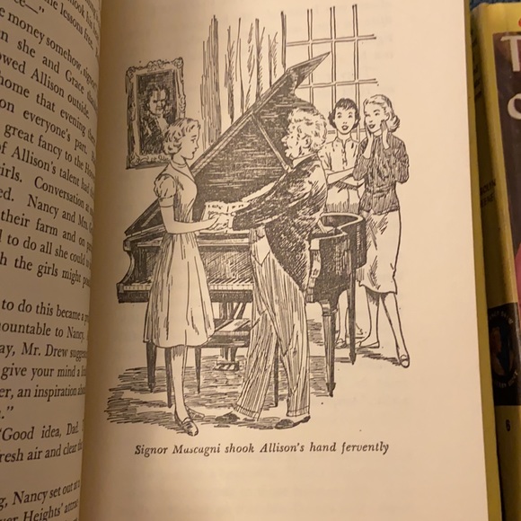 ❌SOLD❌ 3 VINTAGE Nancy Drew Hardcover Books #1,5,6 - Picture 9 of 10